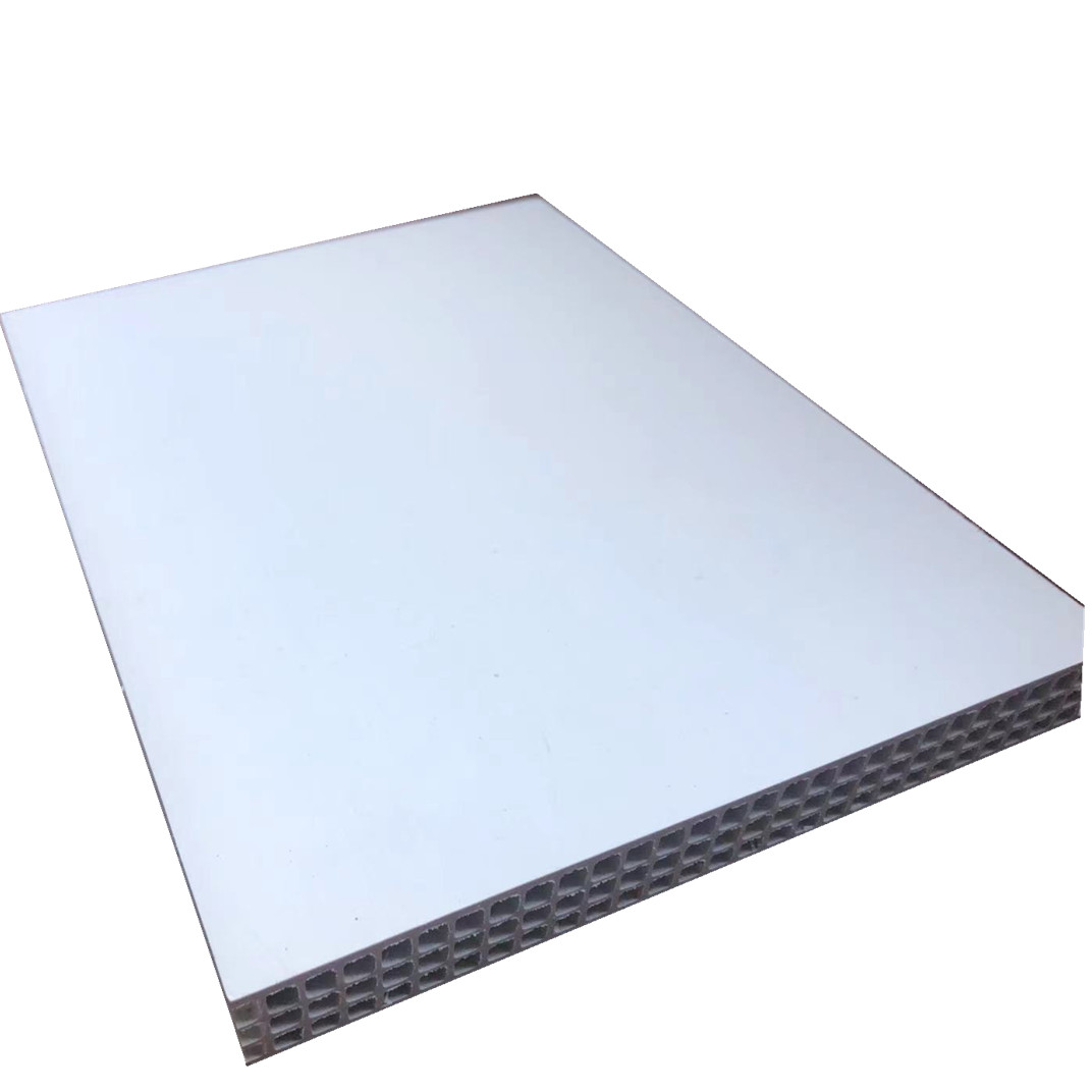 Precio de fábrica de Lianggong 1220x2440 PP encofrado de panel de plástico PP encofrado de plástico hueco para hormigón de encofrado de plástico