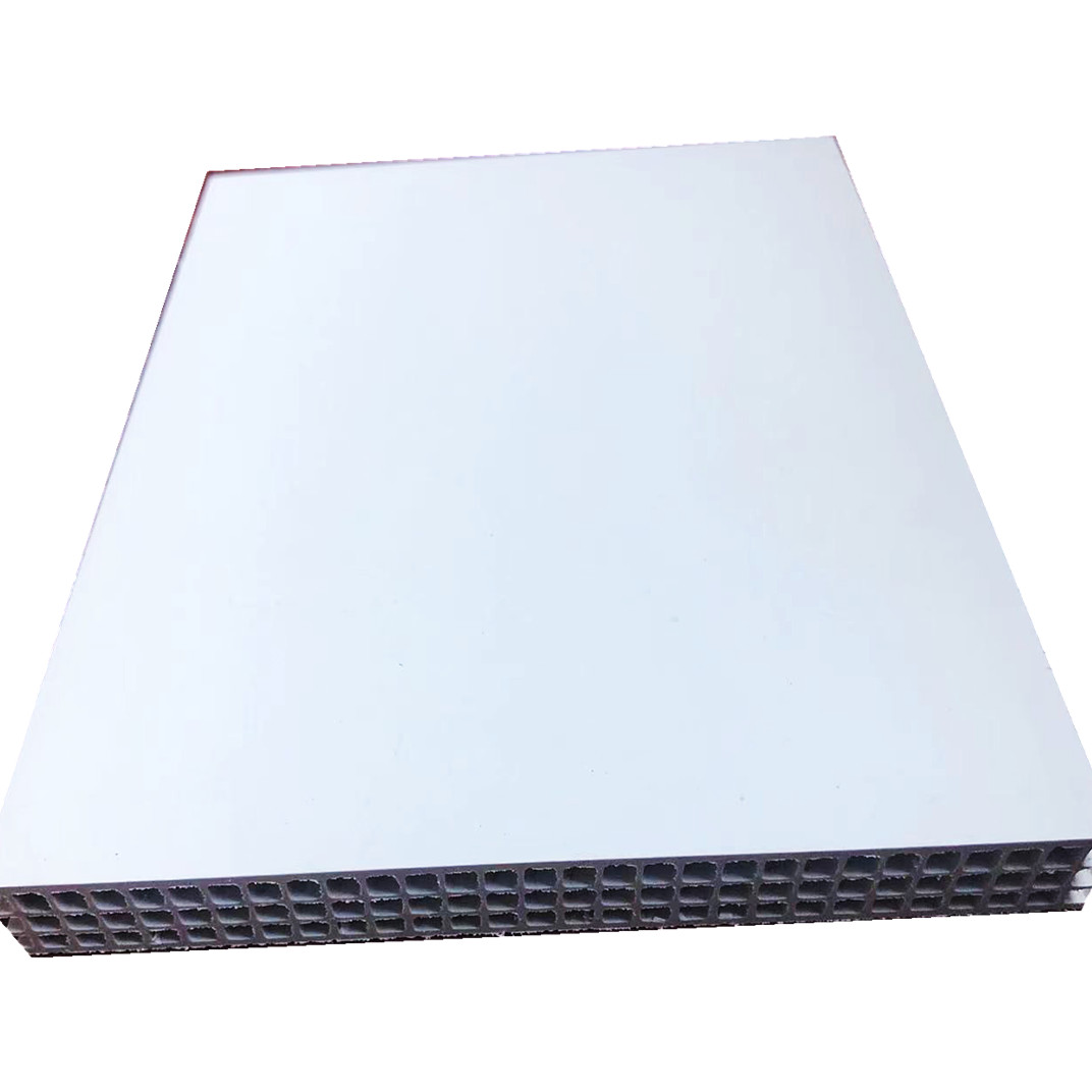 Precio de fábrica de Lianggong 1220x2440 PP encofrado de panel de plástico PP encofrado de plástico hueco para hormigón de encofrado de plástico